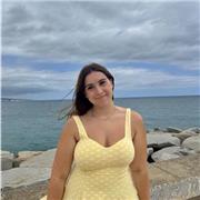 Soy una persona responsable que podría dar clase a niños y niñas de primaria y secundaria.